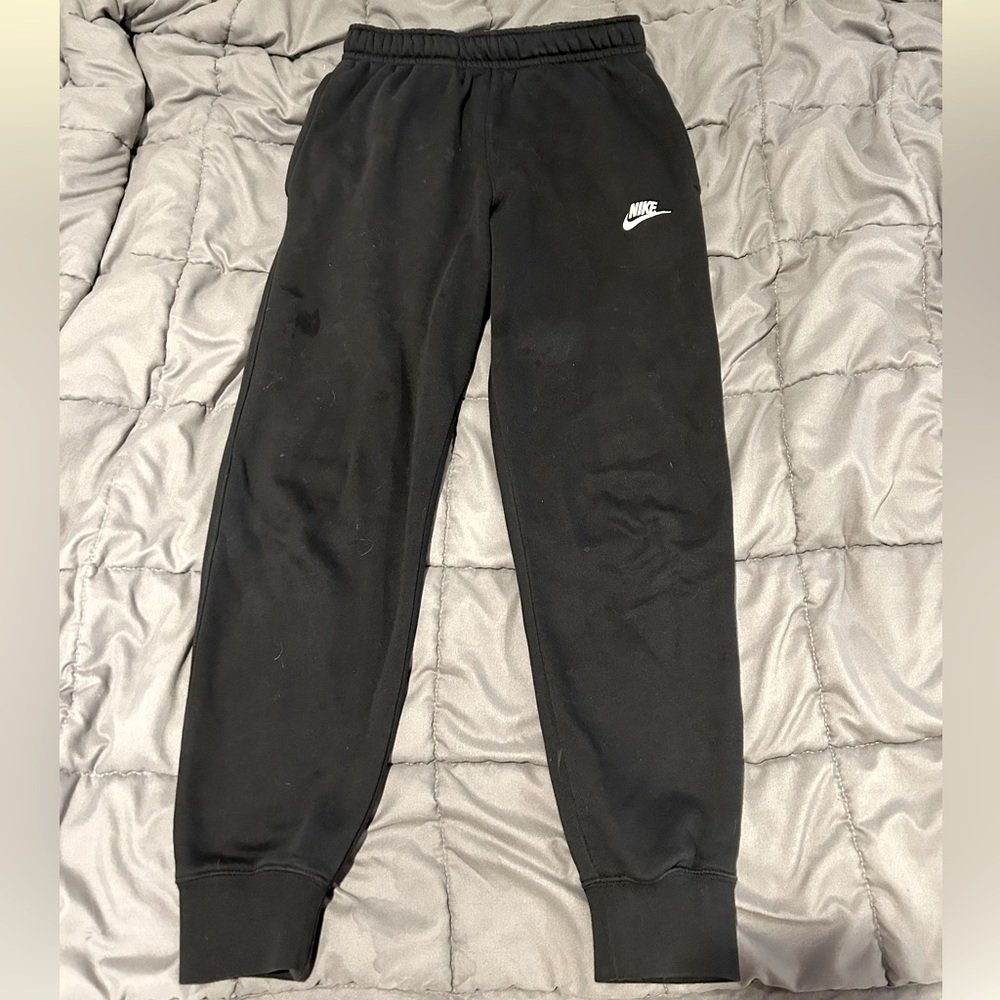 OVER 50% OFF Nike sweatpants great for summer